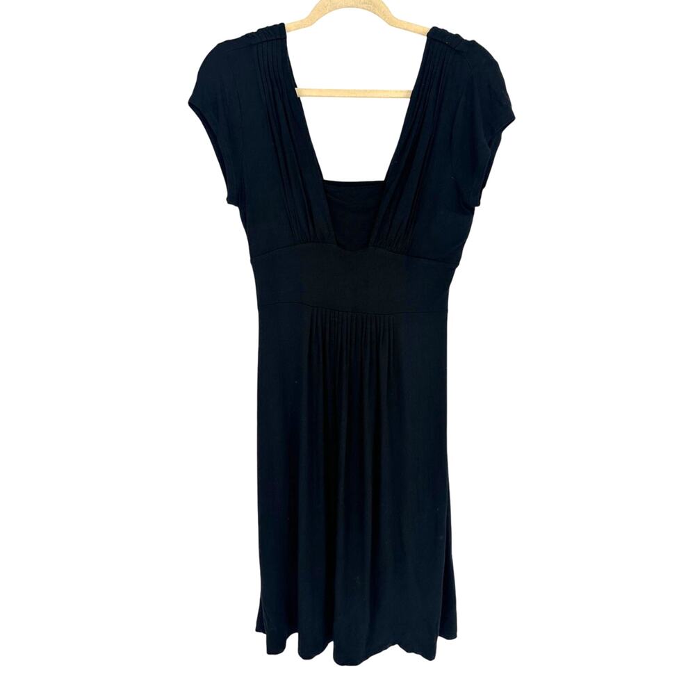 Banana Republic Black Dress S Pleated V Neck Cap Sleeve Stretch Knee Length Knit